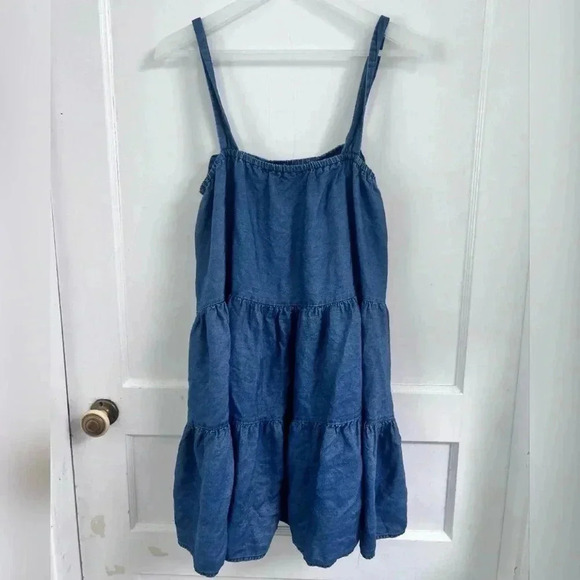 Petal + Pup Denim Chambray Tiered Dress Size 2 - Picture 1 of 3